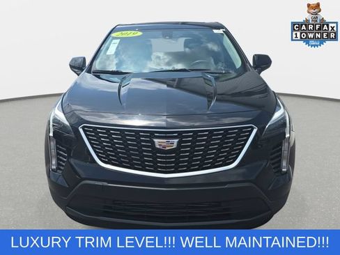 Used 2019 Cadillac XT4 Luxury FWD image 2