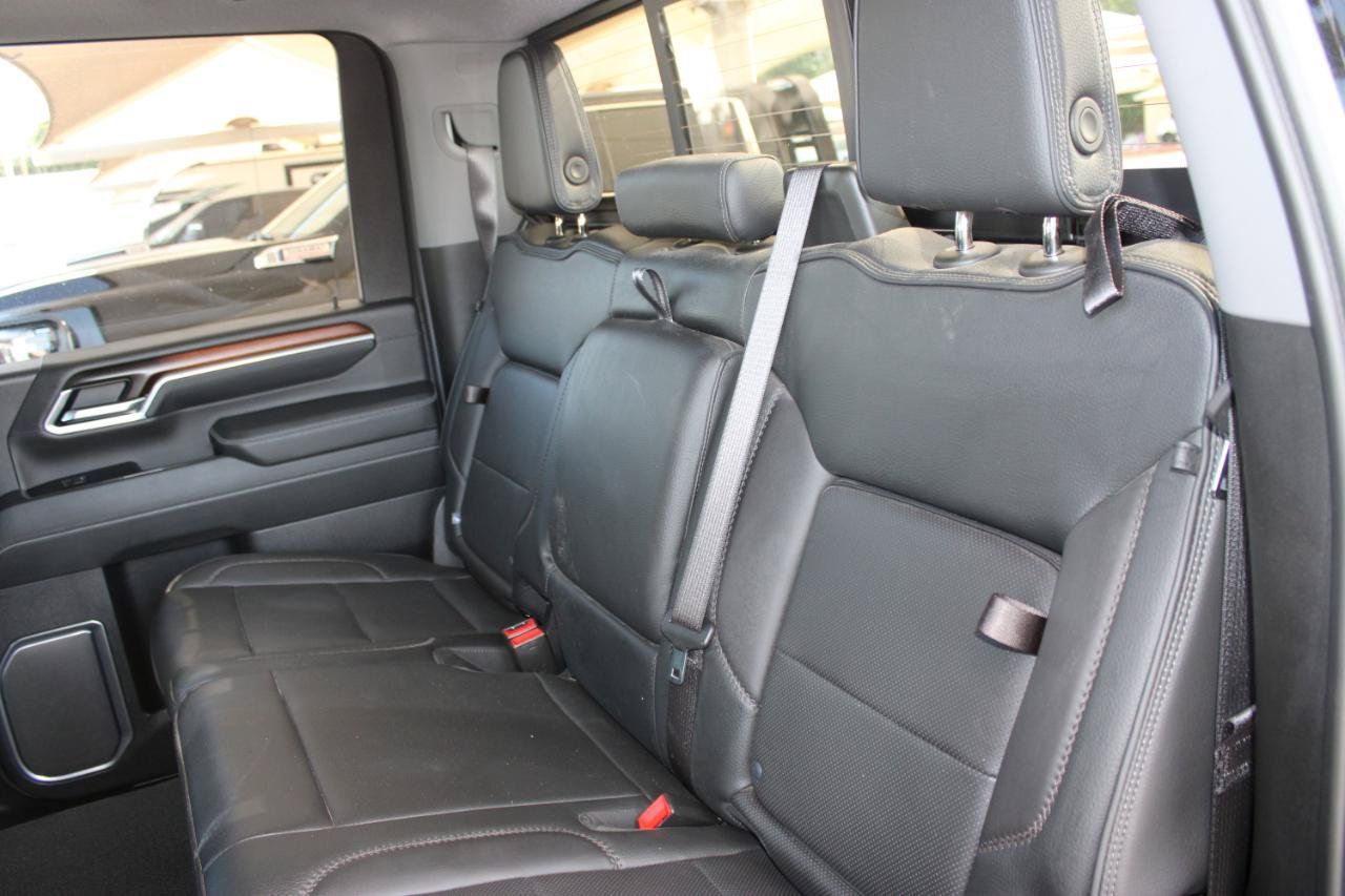 Used 2026 GMC Sierra 3500 Denali w/ Denali Reserve Package AWD/4WD image 14