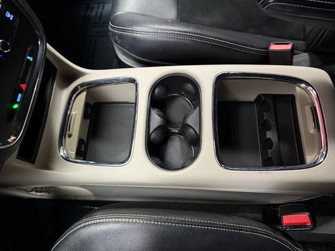 Used 2018 Dodge Grand Caravan SXT FWD image 21