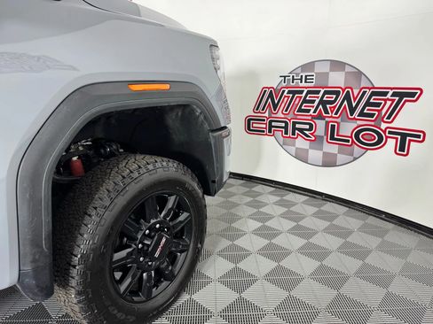 Used 2024 GMC Sierra 3500 AT4 w/ AT4 Premium Plus Package image 35