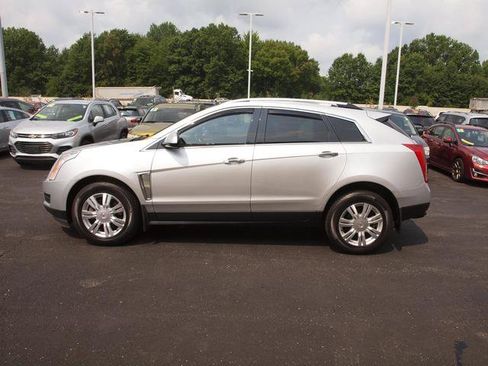 Used 2016 Cadillac SRX Luxury w/ Driver Awareness Package AWD/4WD image 3