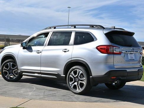 New 2026 Subaru Ascent Limited image 5