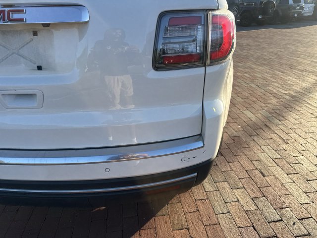 Used 2013 GMC Acadia SLE FWD image 12