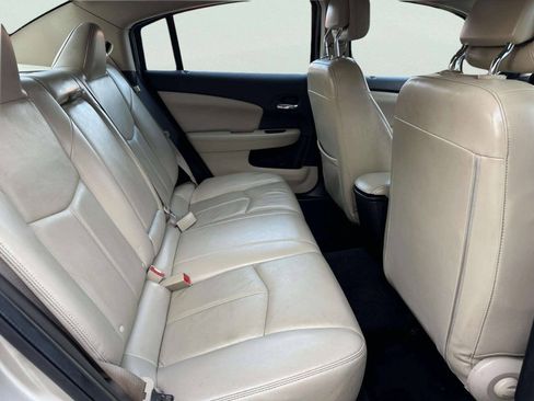 Used 2013 Chrysler 200 Limited FWD image 24