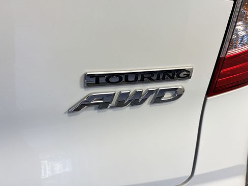 Used 2020 Honda Pilot Touring image 18