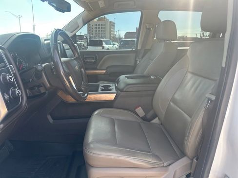 Used 2018 Chevrolet Silverado 1500 LTZ w/ Texas Edition image 11