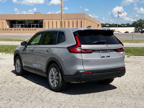 Used 2023 Honda CR-V EX-L image 5