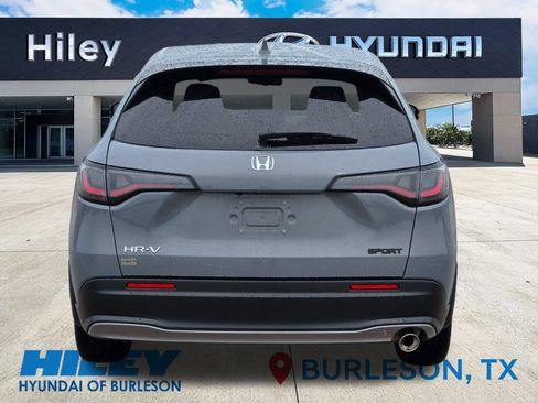 Used 2024 Honda HR-V Sport image 6