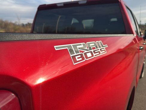 Used 2023 Chevrolet Silverado 1500 LT Trail Boss w/ Protection Package image 6