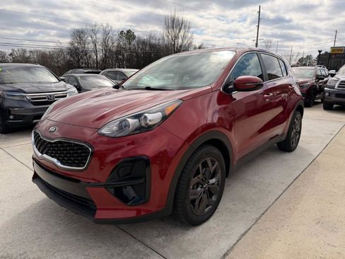 Used 2022 Kia Sportage LX w/ LX FWD Value Edition Package image 17