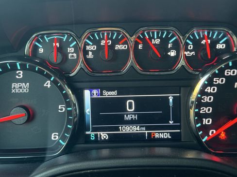 Used 2018 Chevrolet Silverado 1500 LT w/ True North Edition AWD/4WD image 13