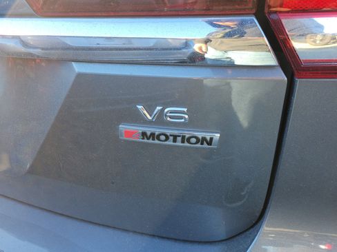 Used 2019 Volkswagen Atlas SEL image 26