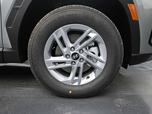 New 2026 Hyundai Tucson SE image 10