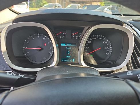 Used 2014 Chevrolet Equinox LT w/ Driver Convenience Package image 10