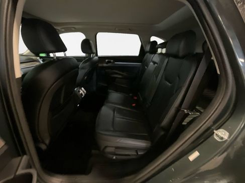Certified 2023 Kia Sorento S w/ Panoramic Sunroof Package AWD/4WD image 24