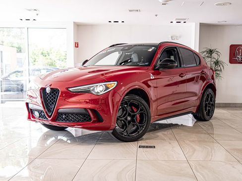 Used 2023 Alfa Romeo Stelvio Quadrifoglio AWD/4WD image 1