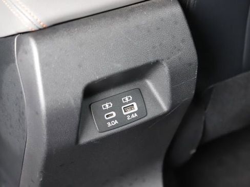 Used 2024 Subaru Crosstrek 2.5i Limited AWD/4WD image 17