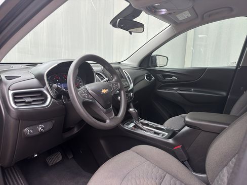 Used 2020 Chevrolet Equinox LT FWD image 11