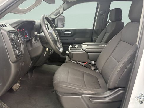 Used 2023 Chevrolet Silverado 2500 Custom w/ Custom Convenience Package AWD/4WD image 11