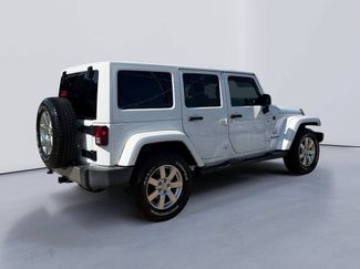 Used 2017 Jeep Wrangler Unlimited Sahara AWD/4WD video 3