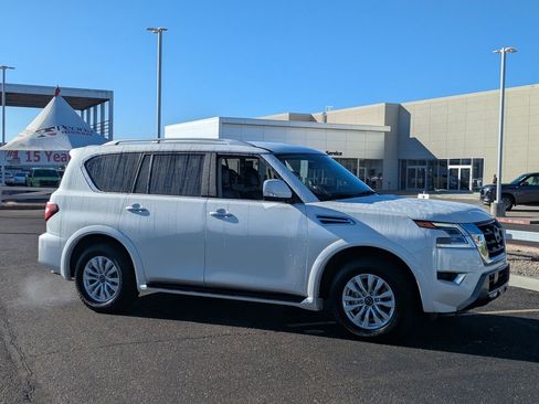 Certified 2024 Nissan Armada SV image 6