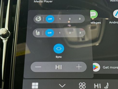 New 2026 Volvo XC90 B6 Plus w/ Protection Package Premier image 21