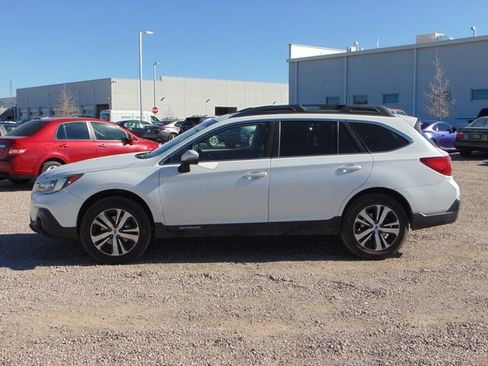 Used 2019 Subaru Outback 2.5i Limited image 7