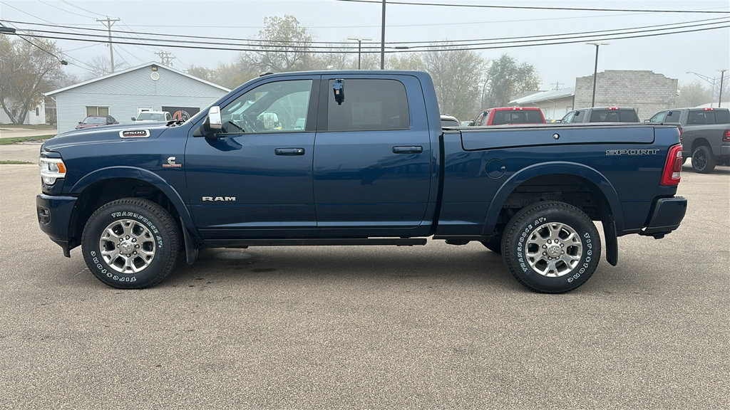 Used 2022 RAM 2500 Laramie AWD/4WD image 4