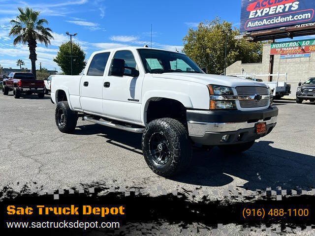 Used 2004 Chevrolet Silverado 2500 LT w/ Skid Plate Package AWD/4WD image 1