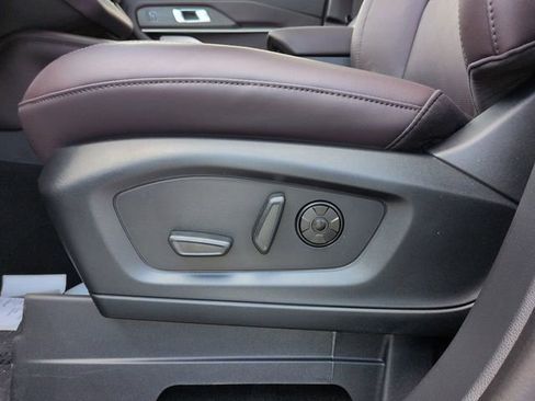 New 2026 Ford Explorer Platinum image 20