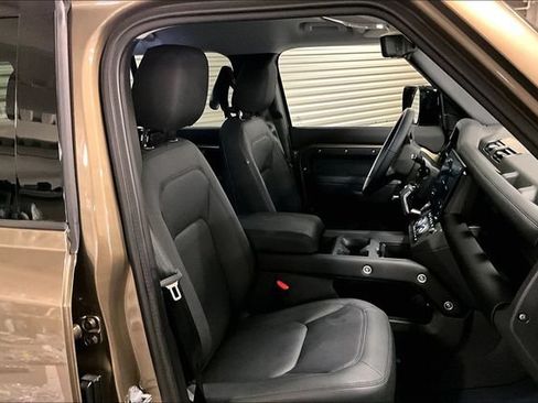 Certified 2026 Land Rover Defender 110 S AWD/4WD image 6