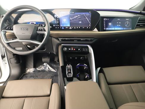 New 2025 Audi Q5 Prestige image 18