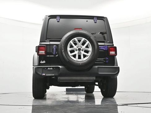 Used 2023 Jeep Wrangler Sport AWD/4WD image 41