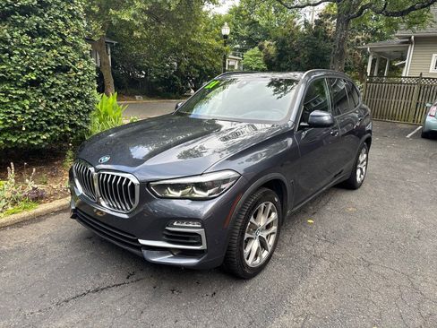 Used 2021 BMW X5 xDrive40i w/ Premium Package AWD/4WD image 3