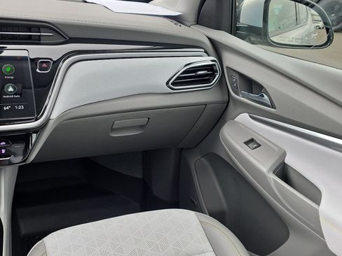 Certified 2023 Chevrolet Bolt EUV Premier w/ Sun & Sound Package FWD image 23