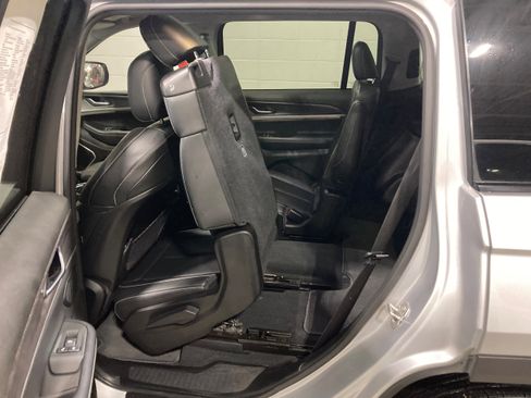 Used 2022 Jeep Grand Cherokee L Limited image 20