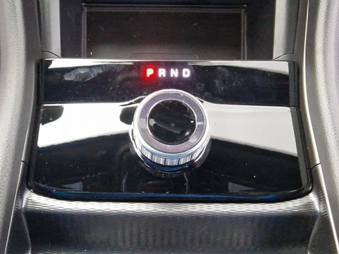 New 2025 Jeep Grand Cherokee Altitude image 37