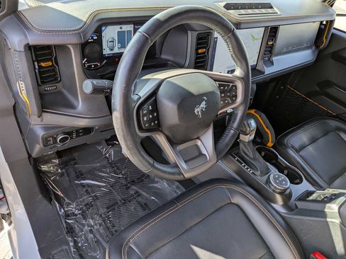 Certified 2024 Ford Bronco Badlands image 2