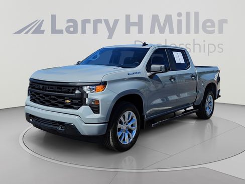 Used 2024 Chevrolet Silverado 1500 Custom RWD image 1