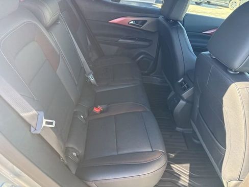 New 2026 Chevrolet Equinox EV RS w/ Convenience Package II AWD/4WD image 19