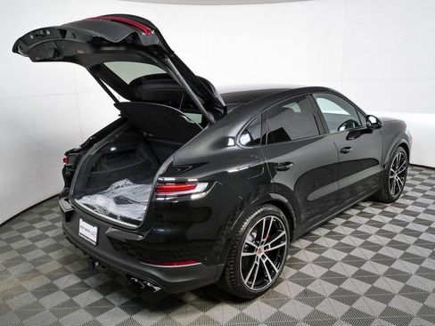 New 2026 Porsche Cayenne S AWD/4WD image 30