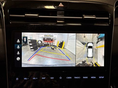 Used 2022 Hyundai Tucson Limited image 21