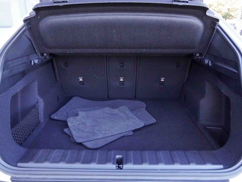 Certified 2025 BMW X2 xDrive28i w/ Premium Package image 38