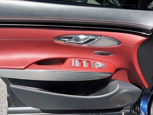Used 2023 Genesis GV70 2.5T w/ Sport Prestige Package AWD/4WD image 7