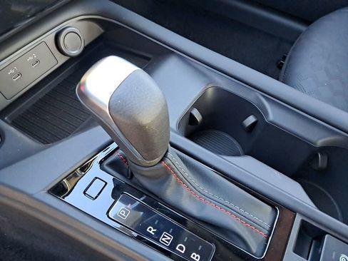 New 2026 Nissan Sentra SR w/ SR Premium Package image 25