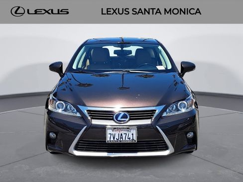 Used 2014 Lexus CT 200h w/ Seat Comfort Package FWD image 2