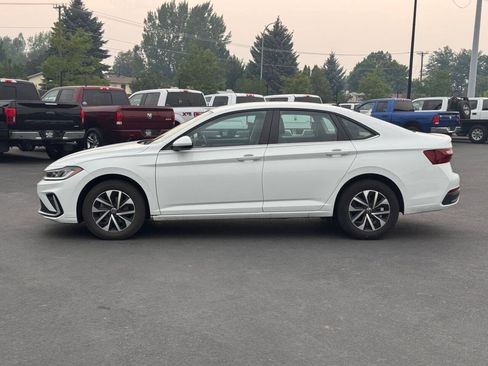Used 2025 Volkswagen Jetta S FWD image 4