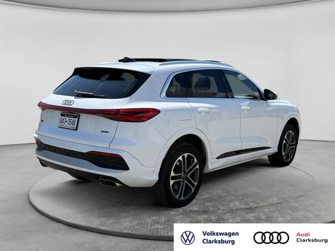 Used 2025 Audi Q5 Premium w/ Convenience Package AWD/4WD image 5
