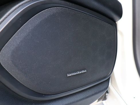 Used 2017 Maserati Quattroporte S image 47