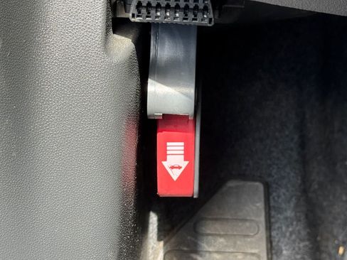 Used 2015 FIAT 500 Pop FWD image 26